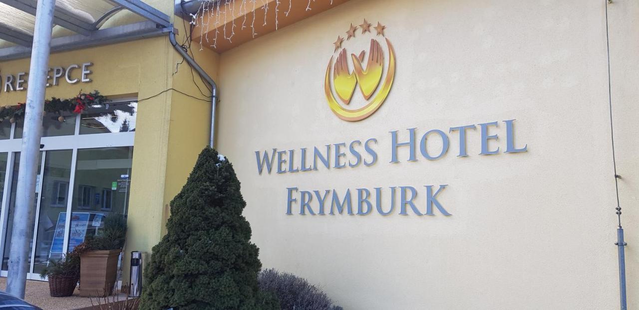 Wellness & Spa Lipno - Frymburk C410 エクステリア 写真